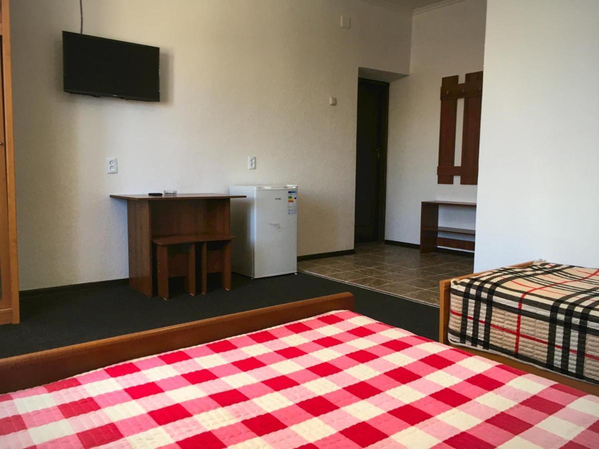 Wings Art Hotel Cholpon-Ata Ngoại thất bức ảnh