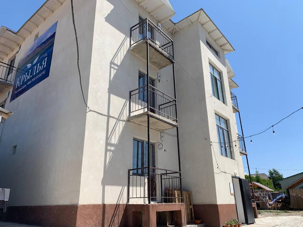 Wings Art Hotel Cholpon-Ata Ngoại thất bức ảnh
